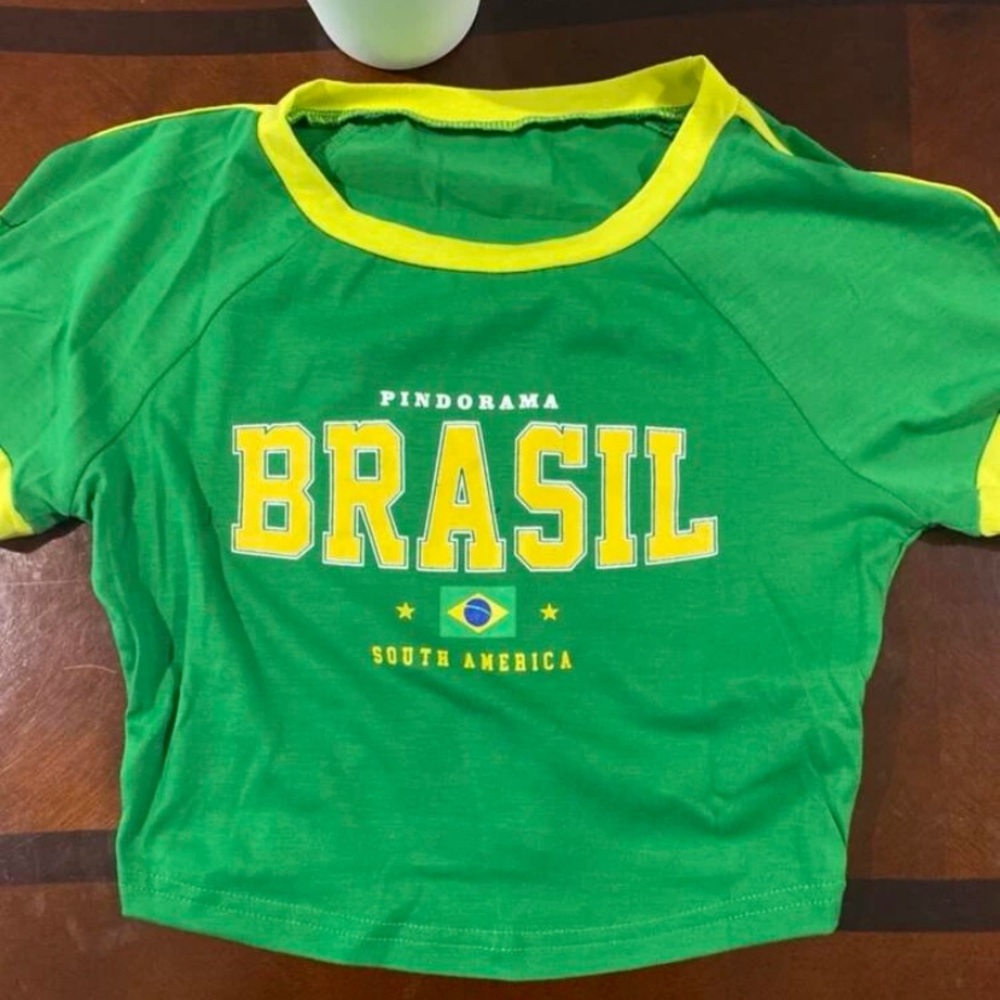 Brazil baby tee crop top size Small